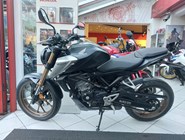 Honda CB125R