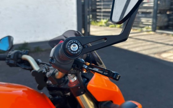 Gebrauchtmotorrad Kawasaki Z1000 - Bild 11