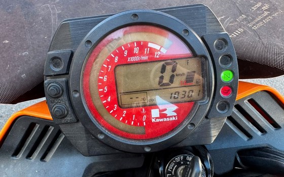 Gebrauchtmotorrad Kawasaki Z1000 - Bild 12