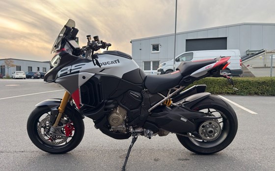 Gebrauchtmotorrad Ducati Multistrada V4 RS - Bild 4