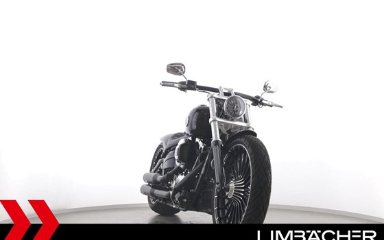 Gebrauchtmotorrad Harley-Davidson Softail Breakout FXSB - Bild 11
