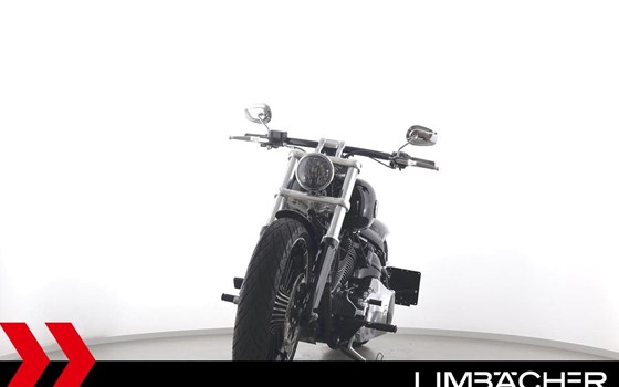 Gebrauchtmotorrad Harley-Davidson Softail Breakout FXSB - Bild 3
