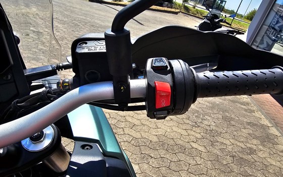 Gebrauchtmotorrad Aprilia Tuareg 660 - Bild 7