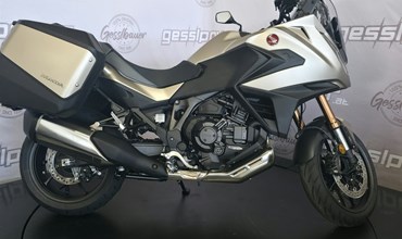 Honda NT1100 DCT Electronic Suspension