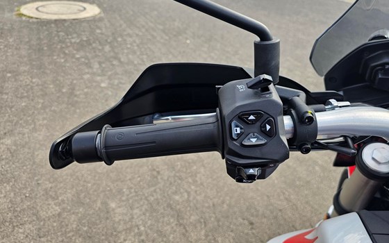 Neufahrzeug Moto Guzzi V85 TT - Bild 4