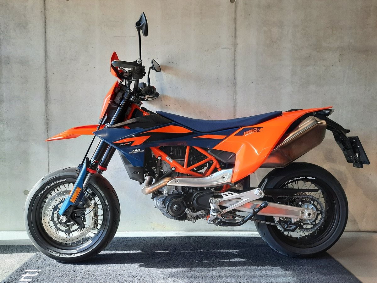 KTM 690 SMC R