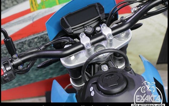 Gebrauchtmotorrad Aprilia SX 125 - Bild 12