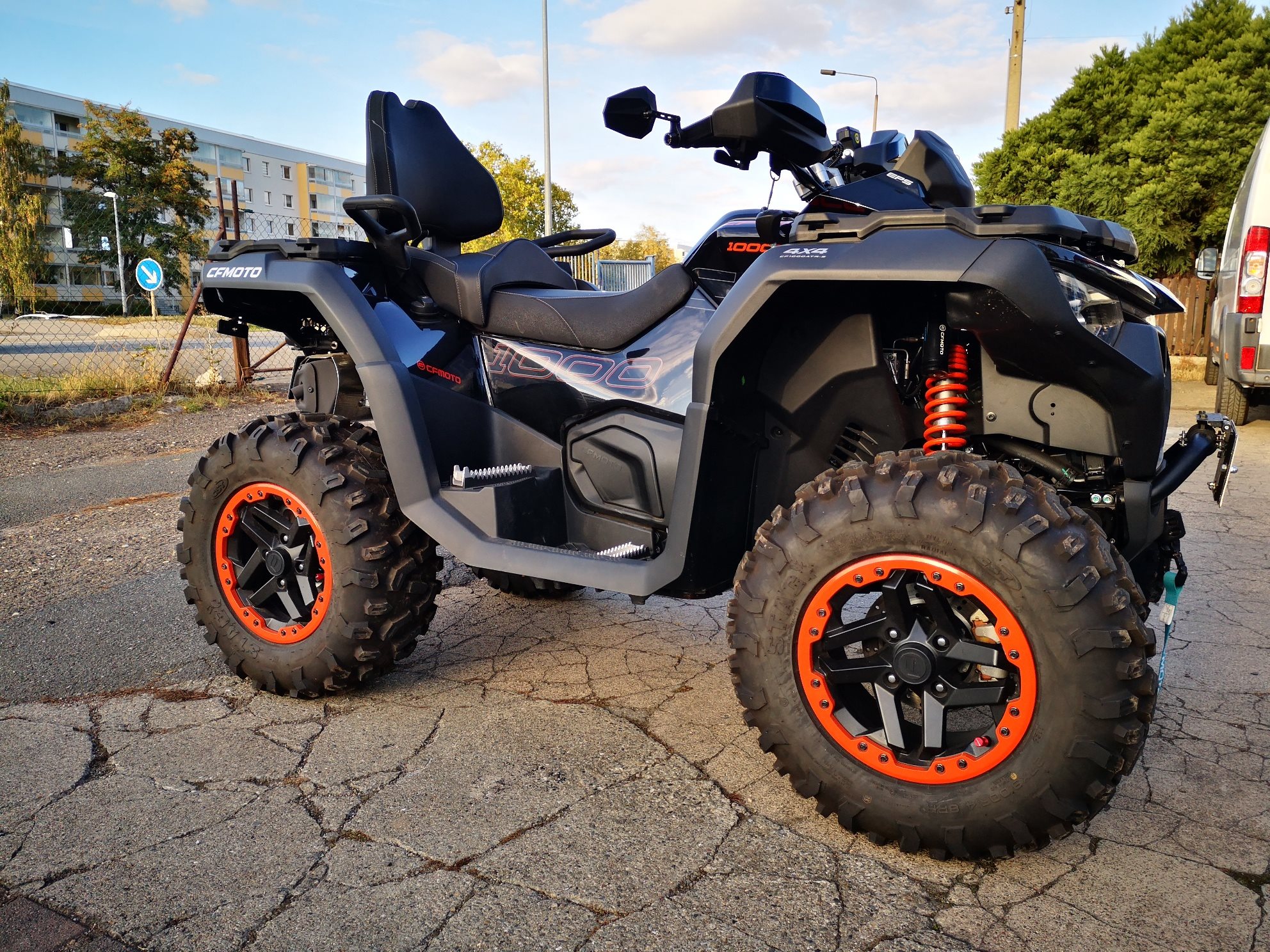 CFMOTO CFORCE 1000 Touring