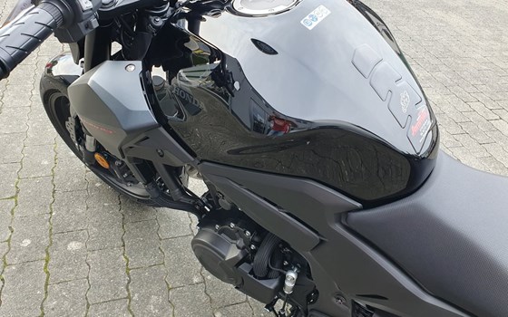 Gebrauchtmotorrad Honda CB500 Hornet E-Clutch - Bild 12