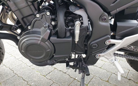Gebrauchtmotorrad Honda CB500 Hornet E-Clutch - Bild 14