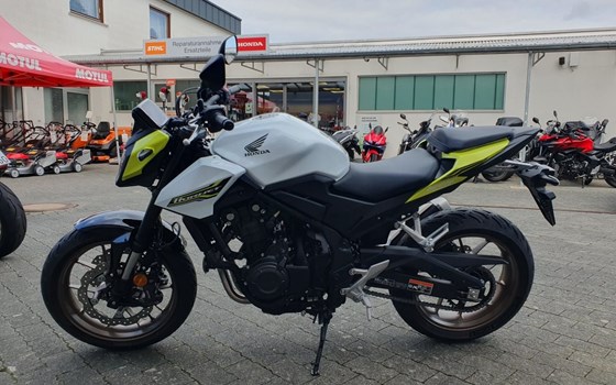 Gebrauchtmotorrad Honda CB500 Hornet E-Clutch - Bild 11