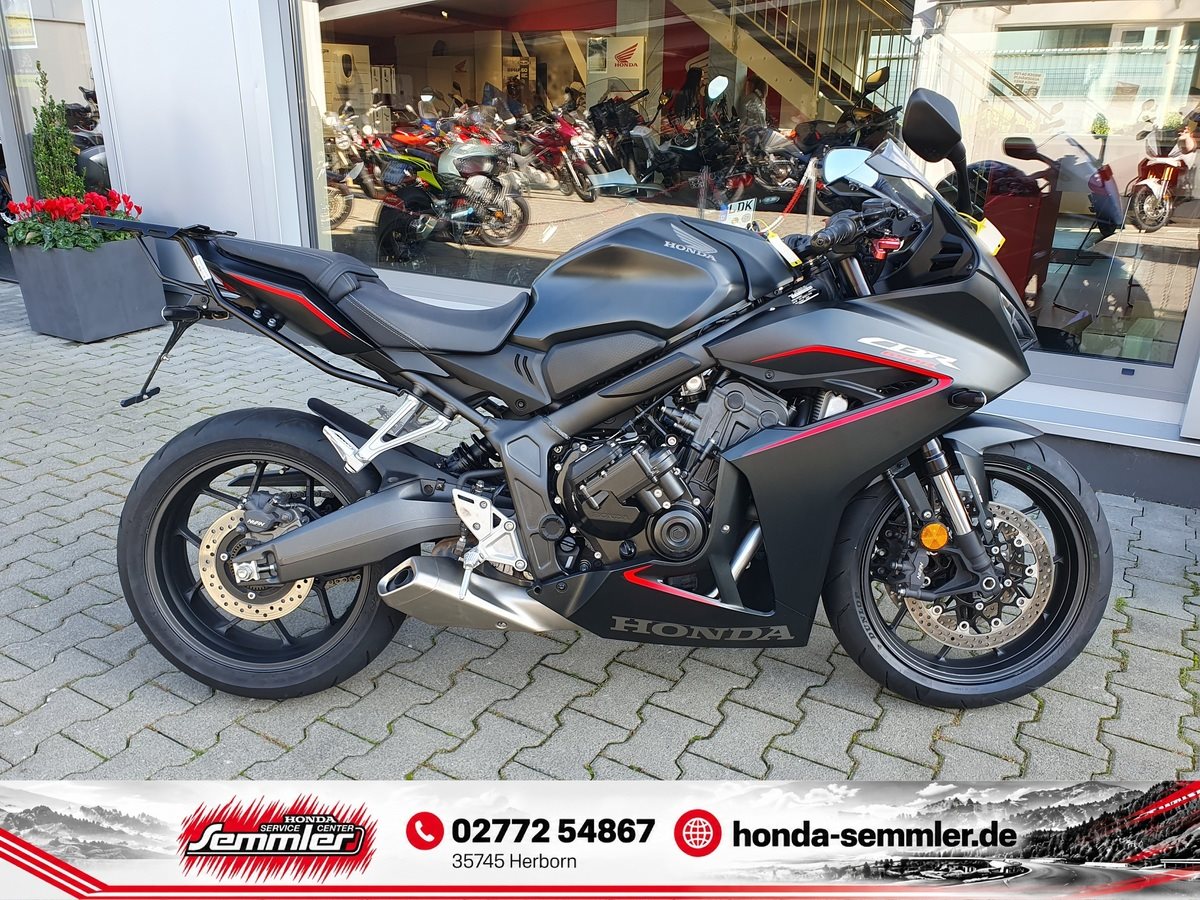 Honda CBR650R E-Clutch