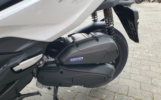 Gebrauchtmotorrad Honda Forza 125 - Bild 10