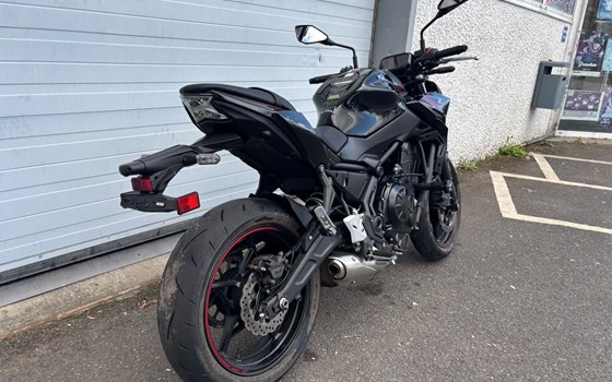 Gebrauchtmotorrad Kawasaki Z650 - Bild 6