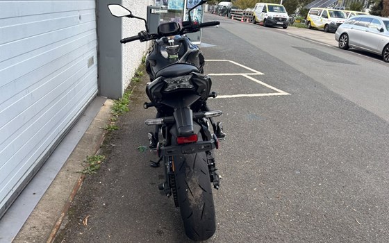 Gebrauchtmotorrad Kawasaki Z650 - Bild 8