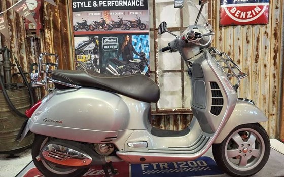 Gebrauchtmotorrad Piaggio GTS 300 i.e. Touring - Bild 1