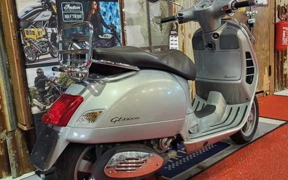 Gebrauchtmotorrad Piaggio GTS 300 i.e. Touring - Bild 3
