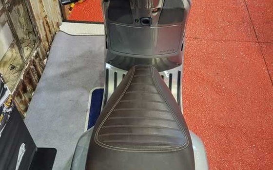 Gebrauchtmotorrad Piaggio GTS 300 i.e. Touring - Bild 8