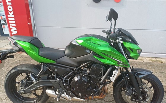 Gebrauchtmotorrad Kawasaki Z650 S - Bild 1