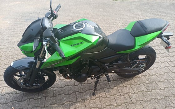 Gebrauchtmotorrad Kawasaki Z650 S - Bild 2