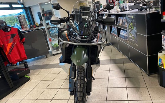 Neufahrzeug CFMOTO 1000MT-X - Bild 4