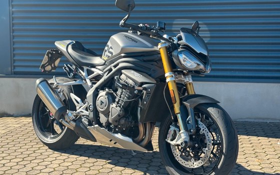 Gebrauchtmotorrad Triumph Speed Triple 1200 RS - Bild 1
