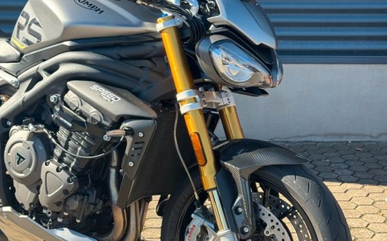 Gebrauchtmotorrad Triumph Speed Triple 1200 RS - Bild 3