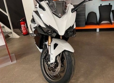 Neufahrzeug Suzuki GSX-S1000GT - Bild 4