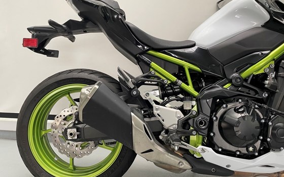 Gebrauchtmotorrad Kawasaki Z900 - Bild 2