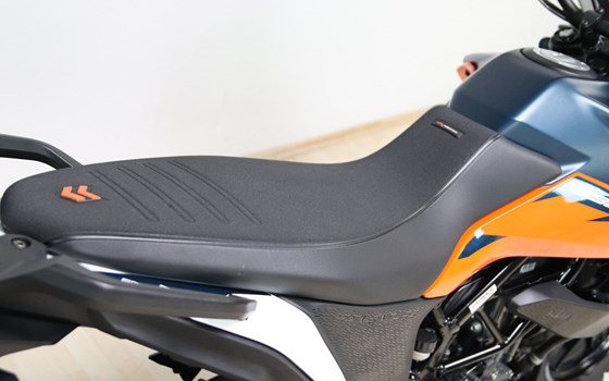 Gebrauchtmotorrad KTM 390 Adventure - Bild 8