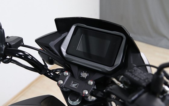 Gebrauchtmotorrad Honda CB125F - Bild 7