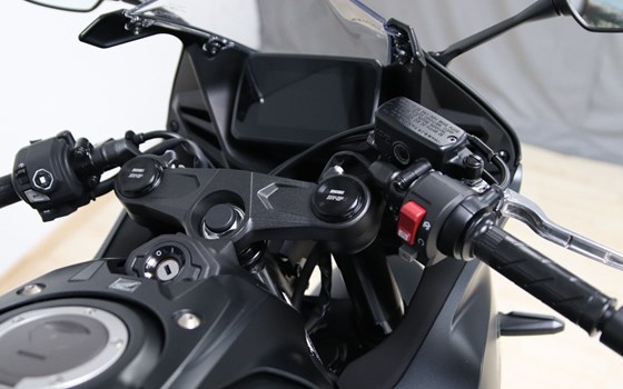 Gebrauchtmotorrad Honda CBR650R - Bild 7