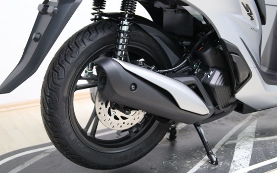 Gebrauchtmotorrad Honda SH150i - Bild 2