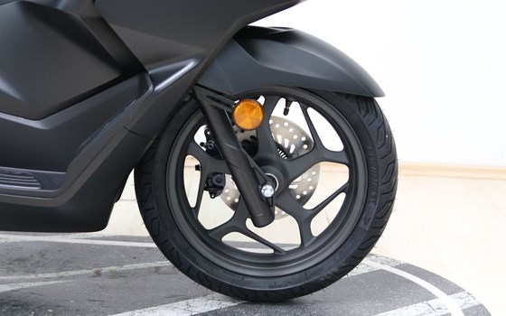 Gebrauchtmotorrad Honda PCX125 - Bild 4