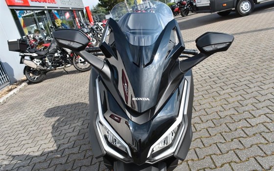Gebrauchtmotorrad Honda Forza 125 - Bild 4