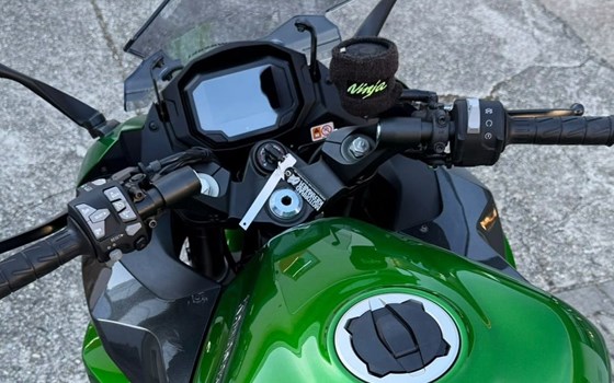 Gebrauchtmotorrad Kawasaki Ninja 1000SX - Bild 9