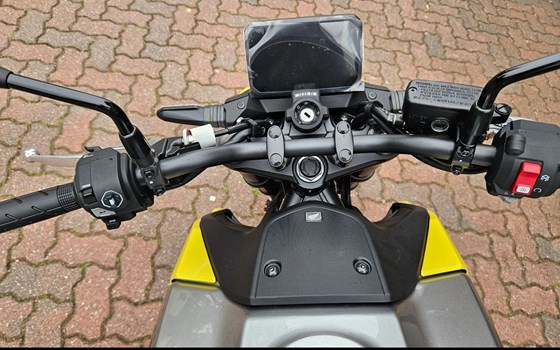 Gebrauchtmotorrad Honda CB750 Hornet - Bild 8