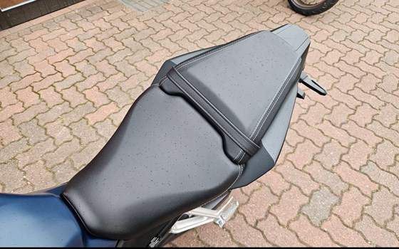 Gebrauchtmotorrad Honda CB650R - Bild 10