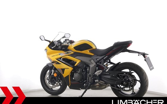 Gebrauchtmotorrad Triumph Daytona 660 - Bild 6