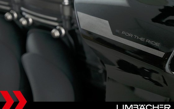 Gebrauchtmotorrad Triumph Rocket 3 Storm GT - Bild 19