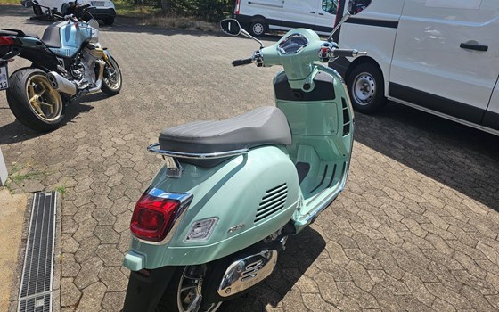 Neufahrzeug Vespa GTS 310 - Bild 3