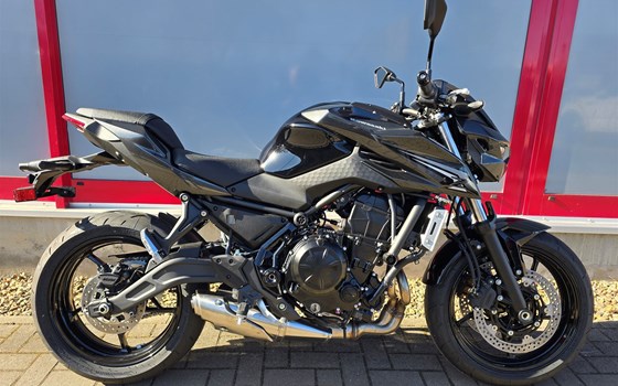 Gebrauchtmotorrad Kawasaki Z650 S - Bild 3