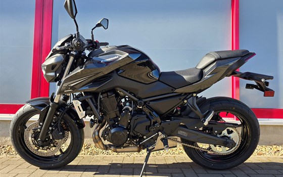 Gebrauchtmotorrad Kawasaki Z650 S - Bild 4