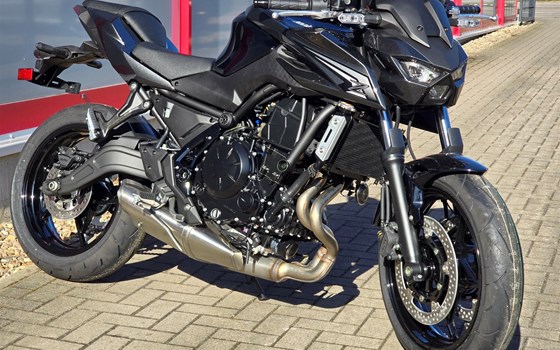 Gebrauchtmotorrad Kawasaki Z650 S - Bild 2