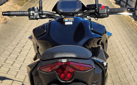Gebrauchtmotorrad Kawasaki Z650 S - Bild 11