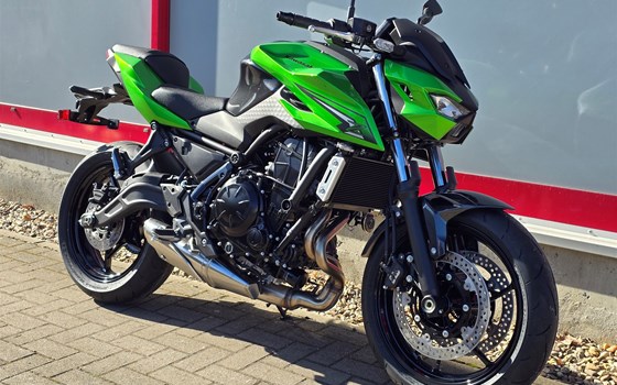 Gebrauchtmotorrad Kawasaki Z650 S - Bild 12