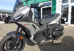Gebrauchte Aprilia SR GT 400