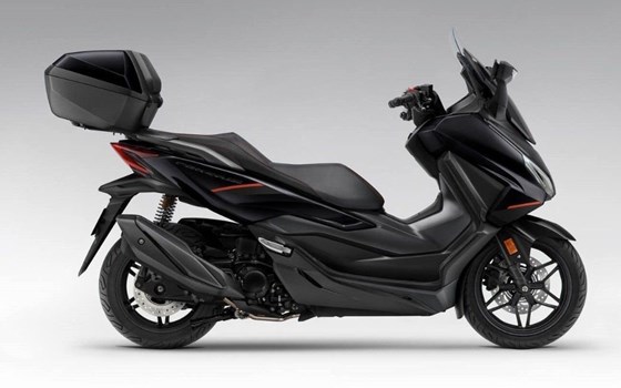 Gebrauchtmotorrad Honda Forza 350 Special Edition - Bild 4
