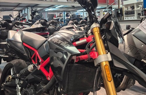 Gebrauchtmotorrad Aprilia Dorsoduro 900