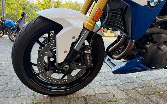 Gebrauchtmotorrad BMW F 900 R - Bild 8